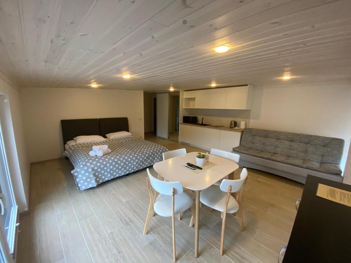 Egitos Apartamentai Паланга Екстер'єр фото