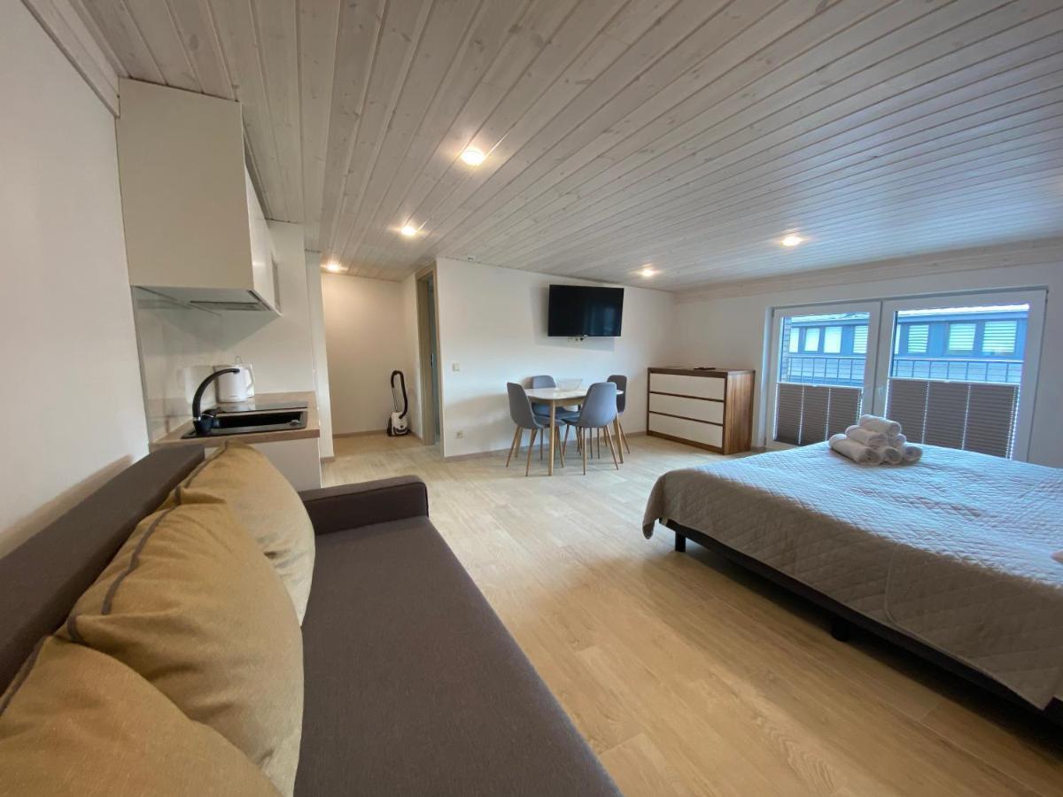 Egitos Apartamentai Паланга Екстер'єр фото